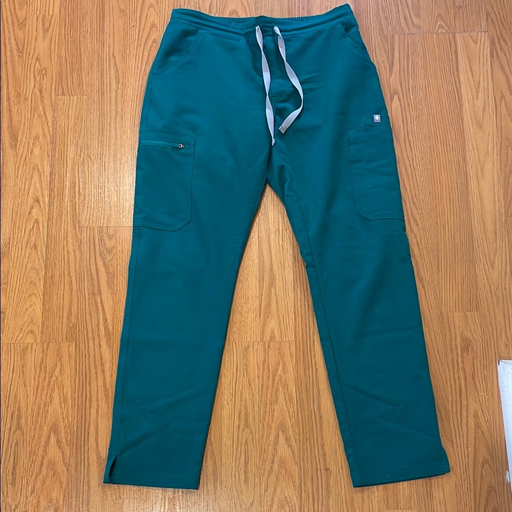 Figs Hunter green XSP
